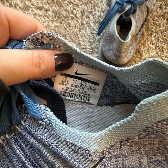 Nike sneakers - Picture 6 of 6